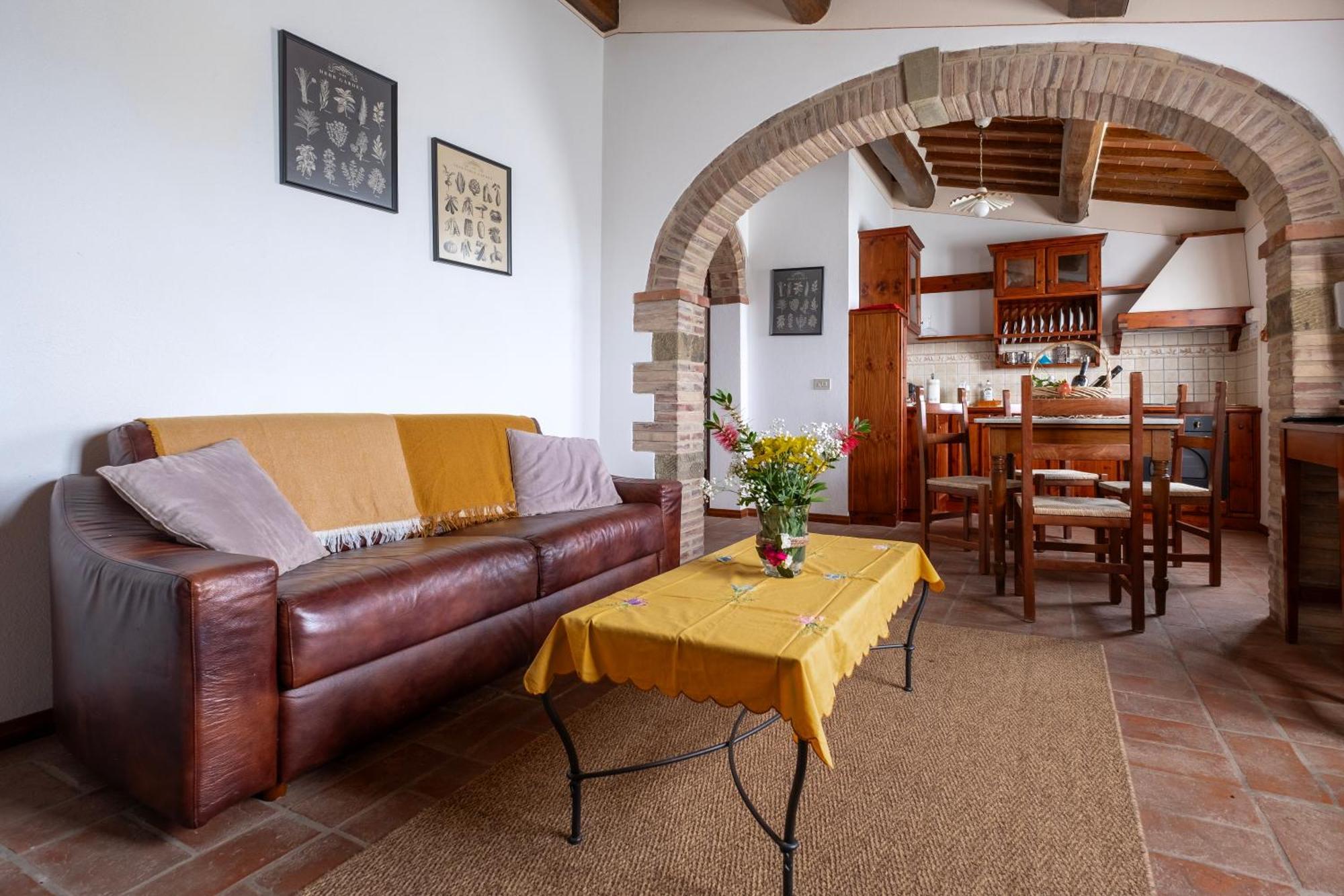 Agriturismo Borgo Sant'Ercolano Ciggiano Εξωτερικό φωτογραφία