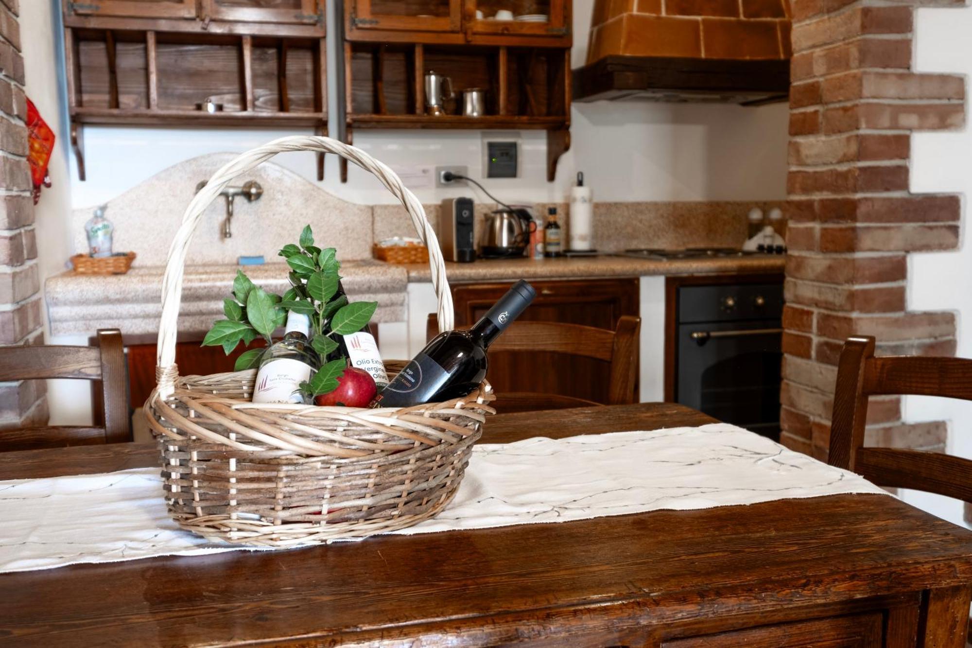 Agriturismo Borgo Sant'Ercolano Ciggiano Εξωτερικό φωτογραφία